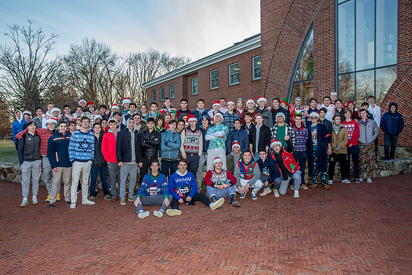 holiday_handshake18_jfess_8298