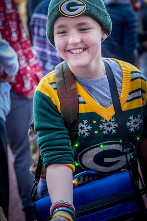 holiday_handshake18_jfess_8226