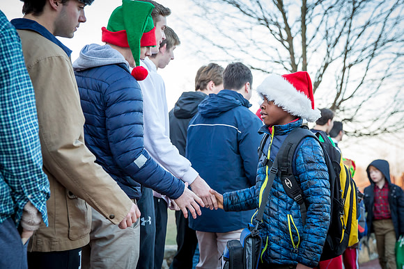 holiday_handshake18_jfess_8007