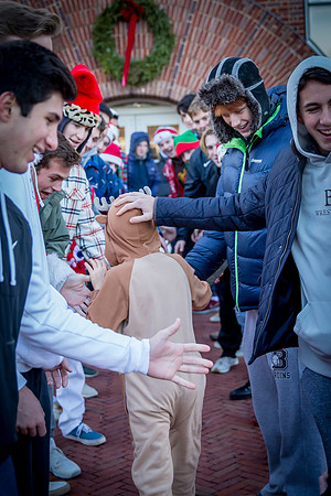 holiday_handshake18_jfess_8164