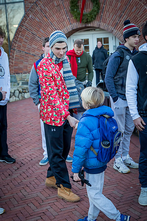 holiday_handshake18_jfess_7934