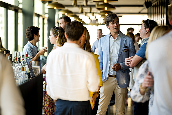 alumni_summersocial25_ah_0036