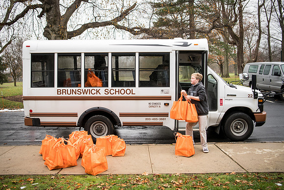 thanksgiving18_fooddrive_ms_wkl_0111