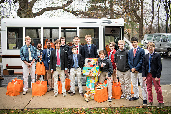 thanksgiving18_fooddrive_ms_wkl_0156
