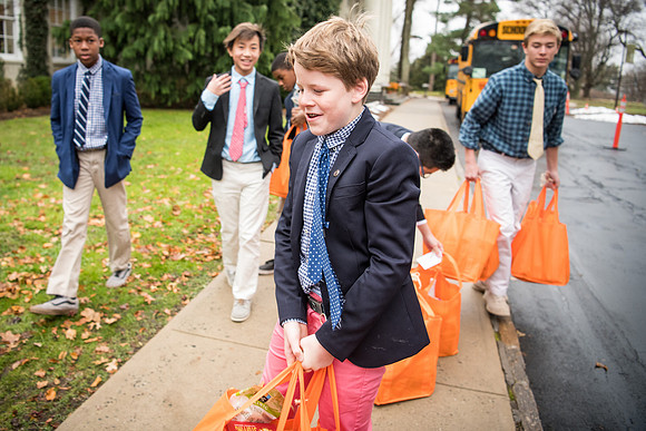 thanksgiving18_fooddrive_ms_wkl_0150