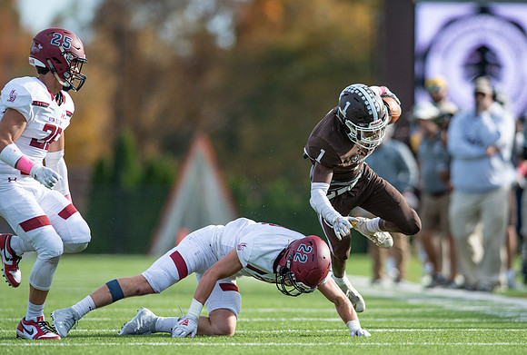 hc19_football_dburns_a8531
