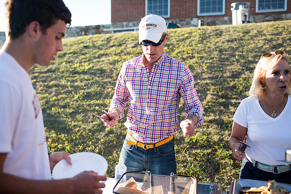 homecoming14_cookoutsoccer_jk_2290