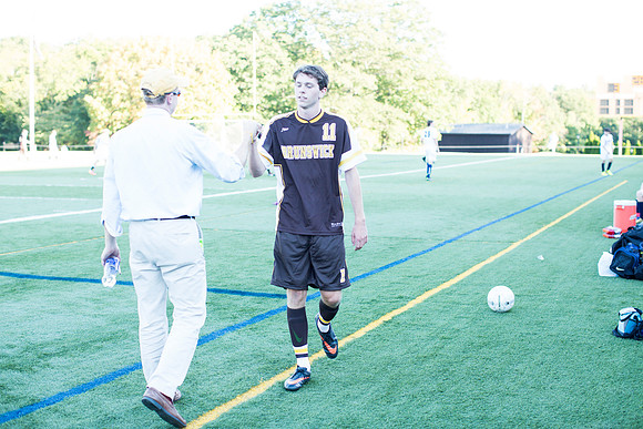homecoming14_cookoutsoccer_jk_2267