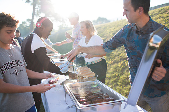 homecoming14_cookoutsoccer_jk_2300