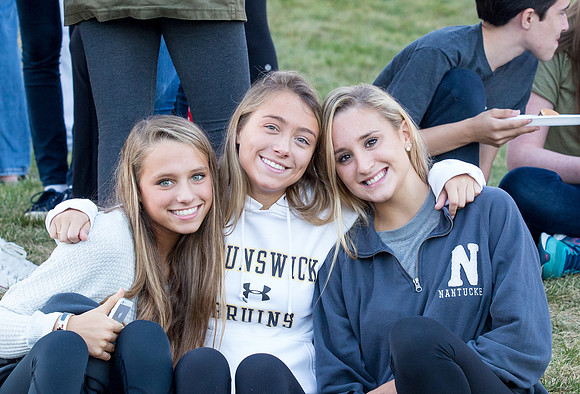 homecoming14_soccer_jfess_9400