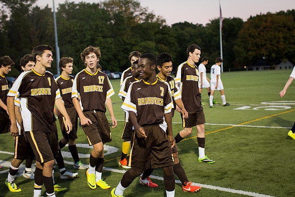 homecoming14_cookoutsoccer_jk_2503