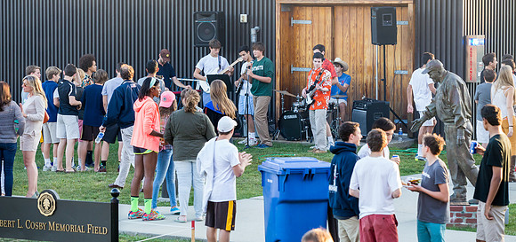 homecoming14_soccer_jfess_9313