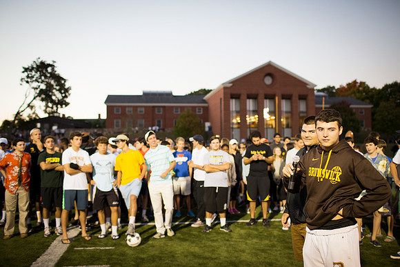 homecoming14_cookoutsoccer_jk_2537