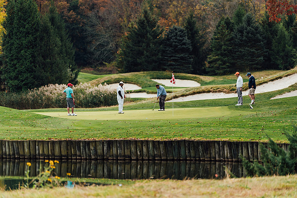 hc19_alumnigolf_jk_1942