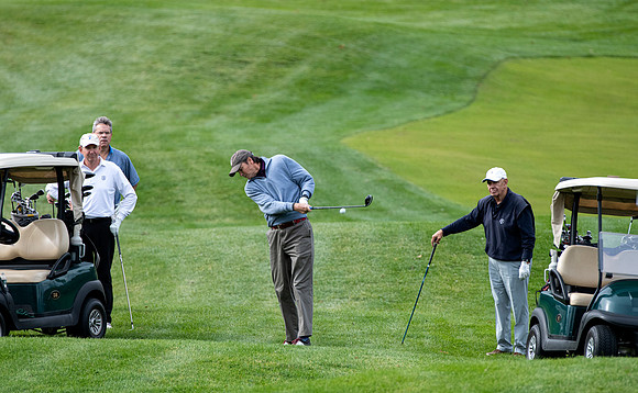hc19_alumnigolf_dburns_c5369