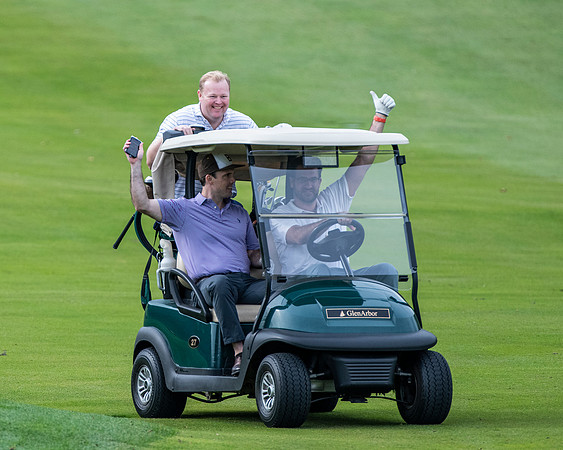hc19_alumnigolf_dburns_c5474