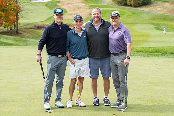 hc19_alumnigolf_dburns_b6838