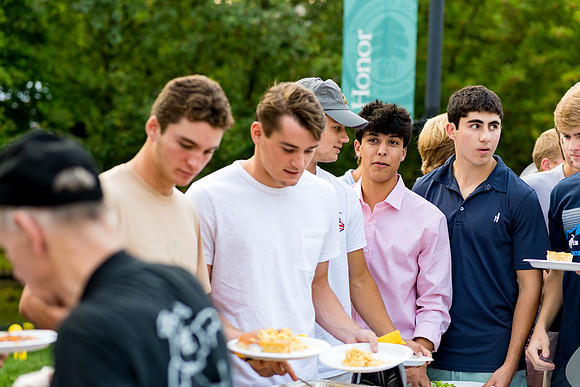 seniorbbq22_ah_0073