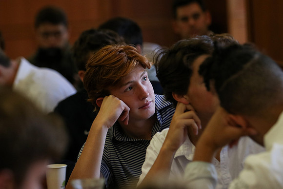 hc19_fballbfast_gh_0027