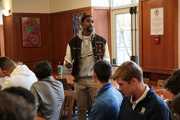 hc19_fballbfast_gh_0028