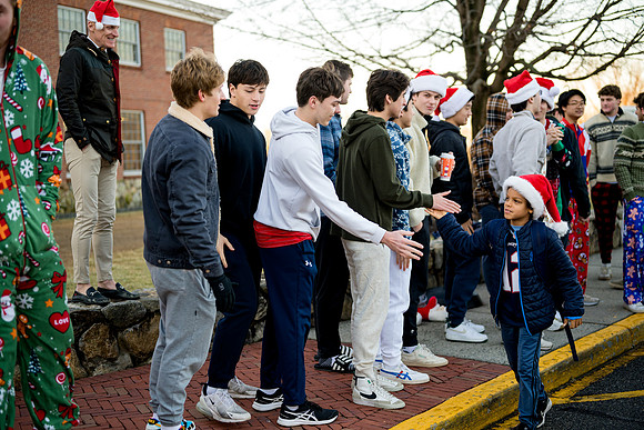 holiday_handshake24_ah_0037