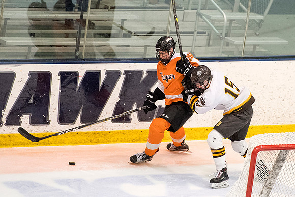 hockey_nepsac18_dburns_7455