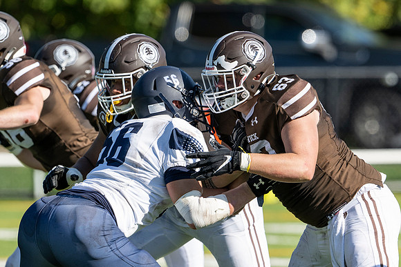 football_2022-10-15_dburns_0074
