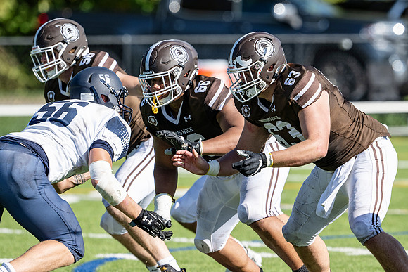 football_2022-10-15_dburns_0072