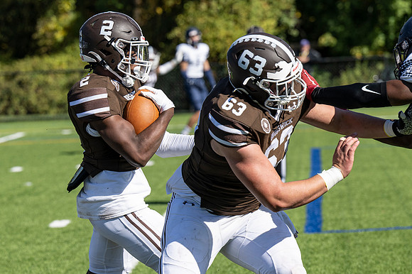 football_2022-10-15_dburns_7267