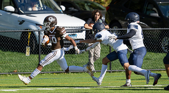 football_2022-10-15_dburns_0178