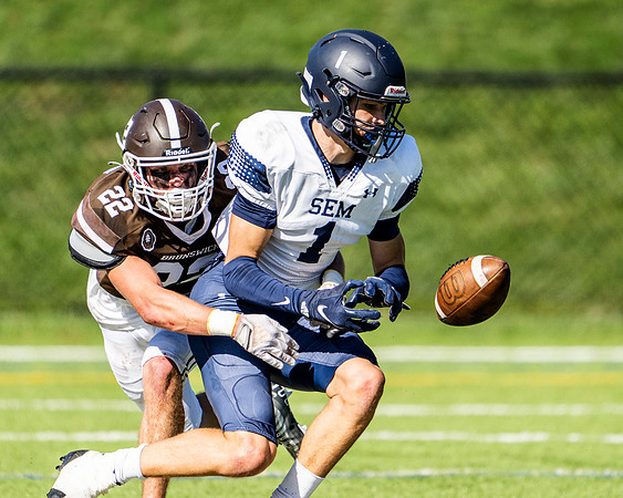 football_2022-10-15_dburns_9495