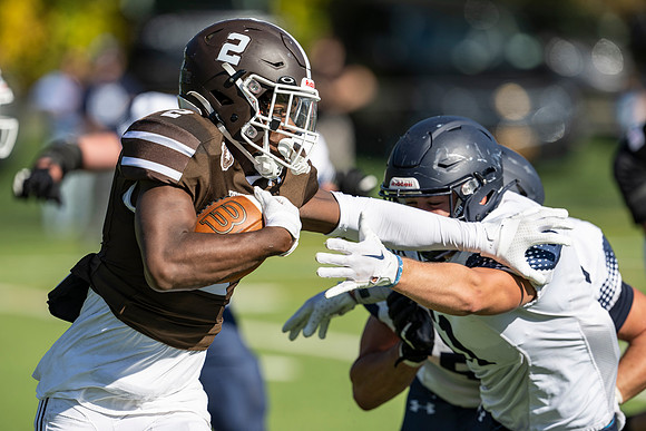 football_2022-10-15_dburns_9824