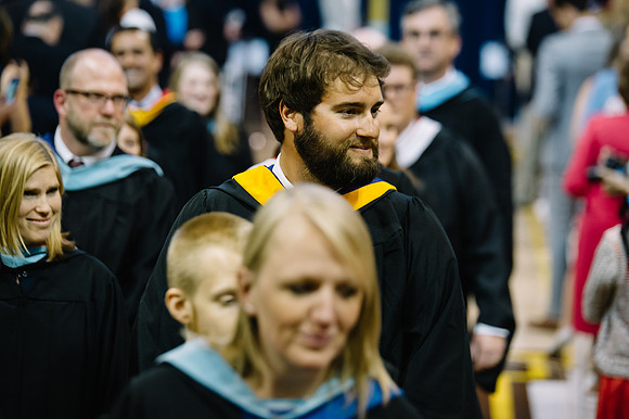 graduation16_hp_2346