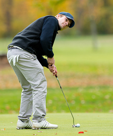 alumni_golfouting13_db_7605