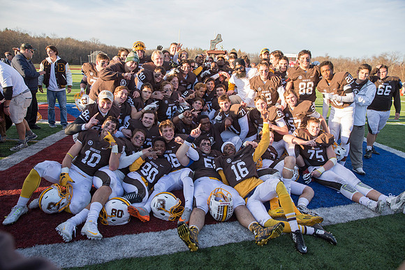 football_nepsac15_mg_8984