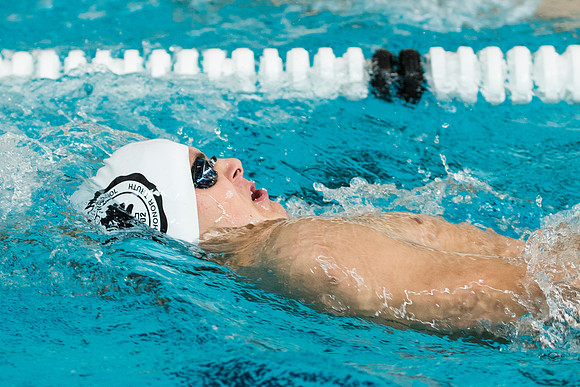 swimming_dburns_9334