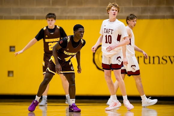 basketball_jv_2024-120-07_ah_0059