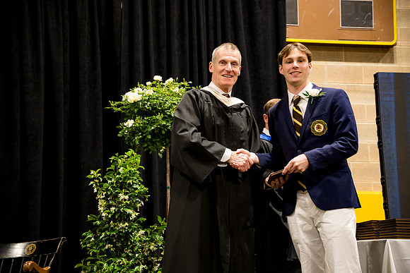 graduation25_diploma_ah_0649