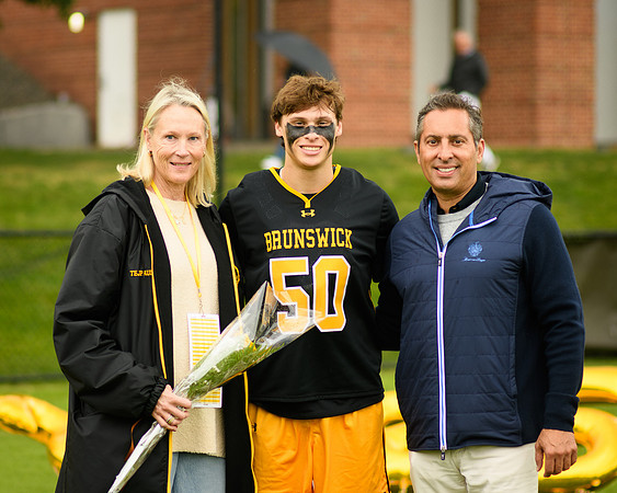 lacrosse_2025-05-13_seniorday_wkl1_8442