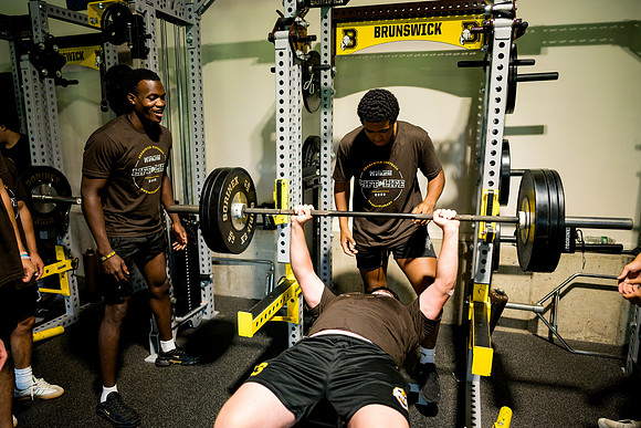 football_liftforlife25_ah_0154