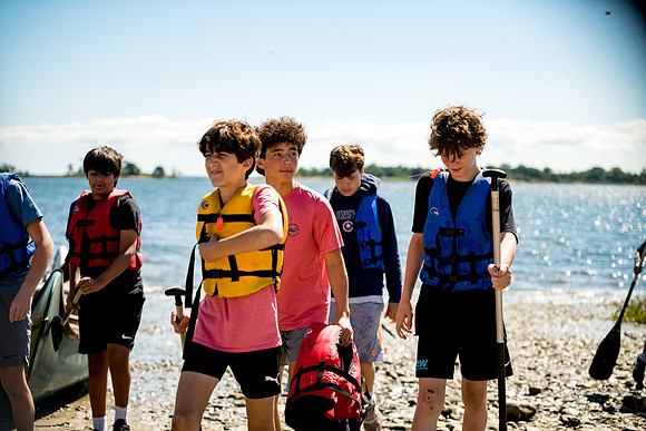 classtrip22_gr7_calfpasture_ah_0100