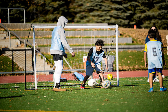 soccer_jv_2024-11-09_ah_0123