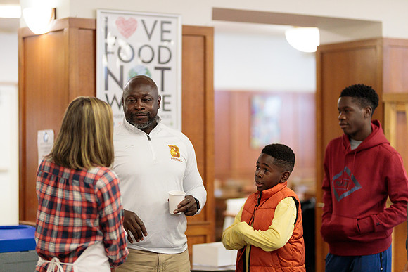 hc22_fballbfast_bdf1_0876