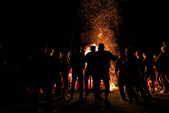 hc22_bonfireworks_bdf2_5084