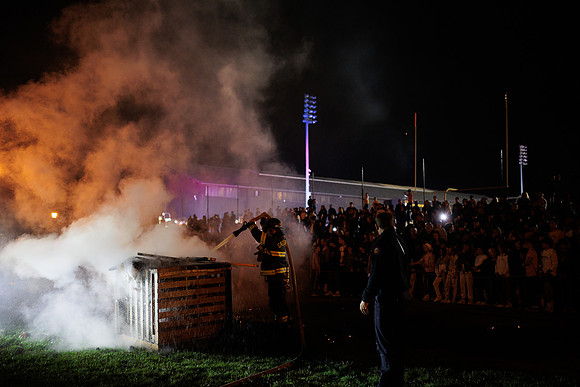 hc22_bonfireworks_bdf2_5117