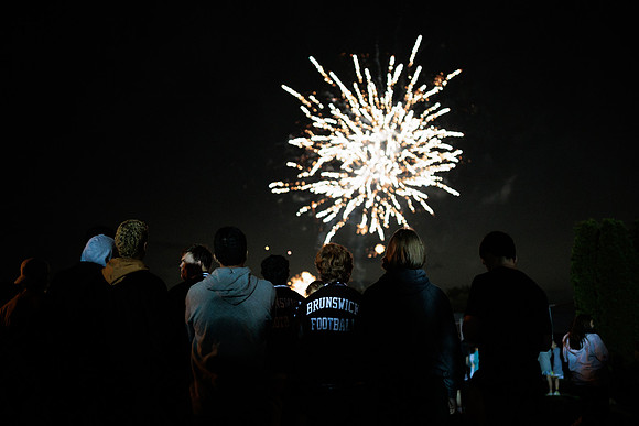 hc22_bonfireworks_bdf2_5150