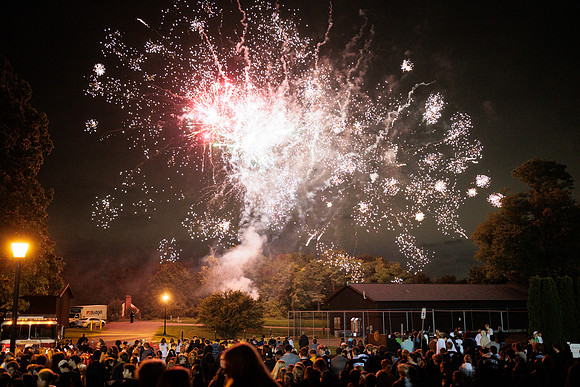 hc22_bonfireworks_bdf2_5186