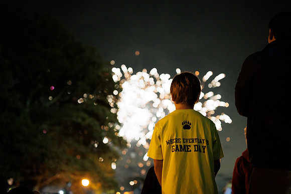 hc22_bonfireworks_bdf2_5205