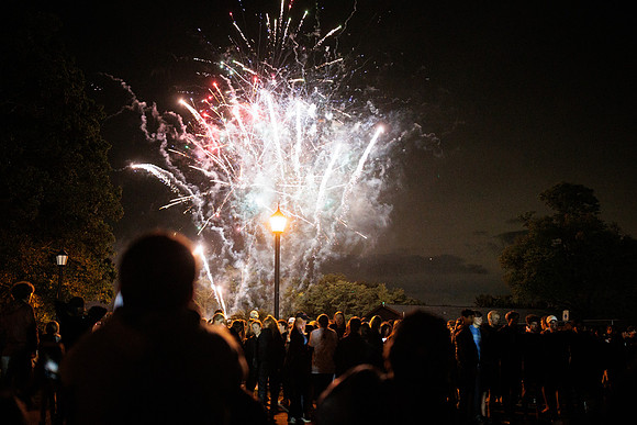 hc22_bonfireworks_bdf2_5224
