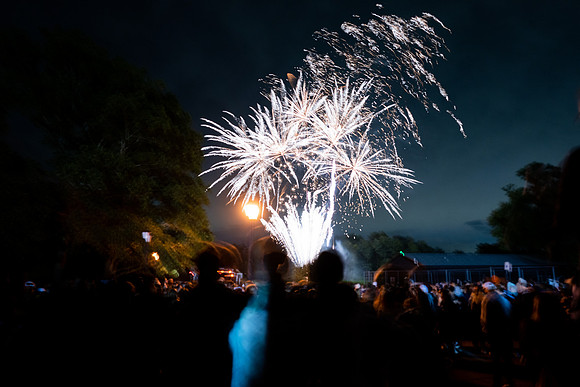hc22_bonfireworks_jk1_1910